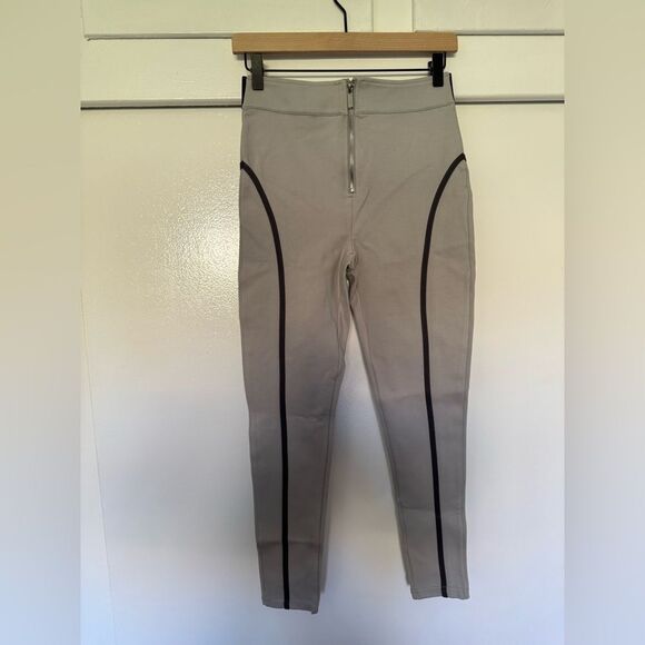 Maniere De Voir Gray and Black Pants Size 8 - Picture 1 of 8